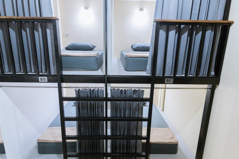 3 Tigers Resort & Hostel