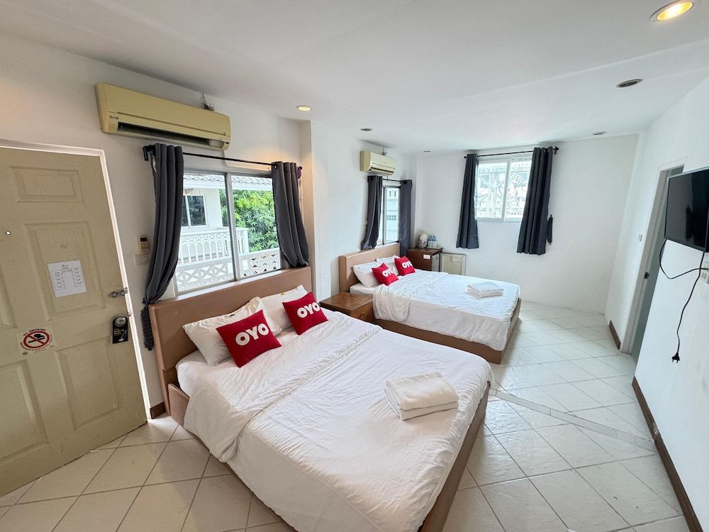 Blue Horizon Double or Twin Room 2