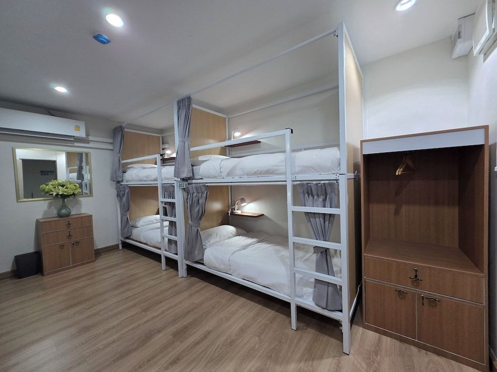 8-Bed Dormitory Female