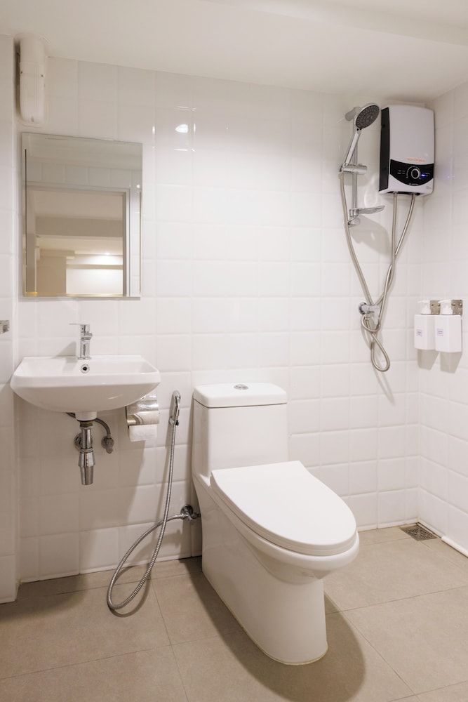 Takka Hotel - Bearing Family Room 7