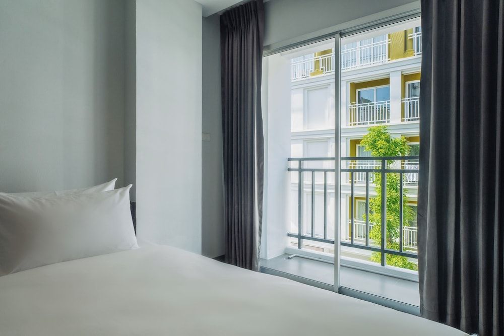 Deluxe Room, 2 Twin Beds, Balcony