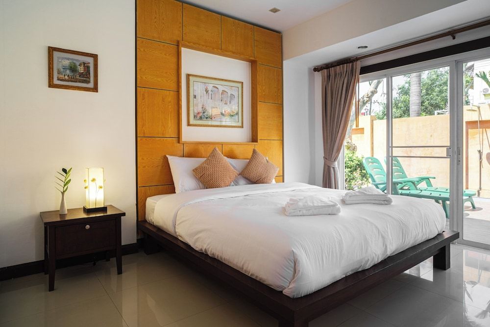 Massarossa Pool Villa Pattaya Deluxe Villa, 3 Bedrooms, Pool View 3