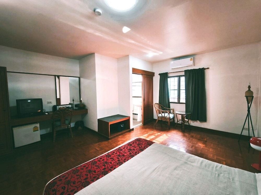 Comeonplace Basic Double Room 3