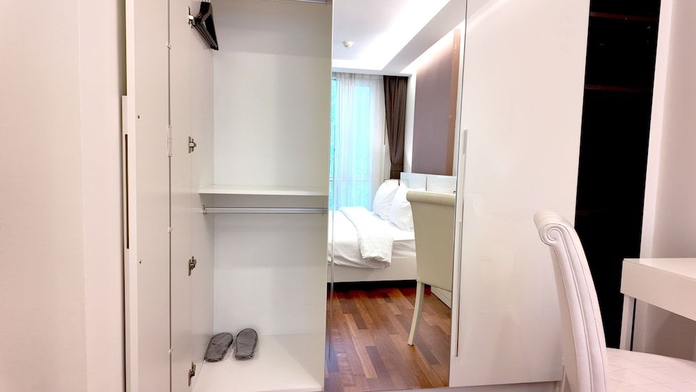 Beverly 33 Suites by PROMPT HOLIDAY HOME Superior Suite, 1 Bedroom 7