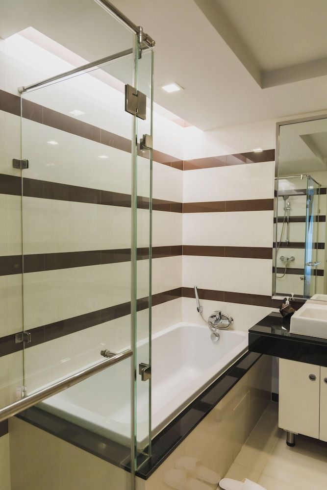 Beverly 33 Suites by PROMPT HOLIDAY HOME Deluxe Suite, 1 Bedroom 6