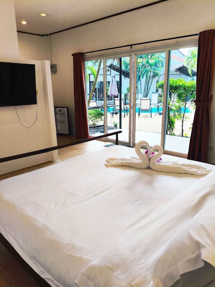 vivi bungalows resort5 Deluxe Double Room, Pool View 2