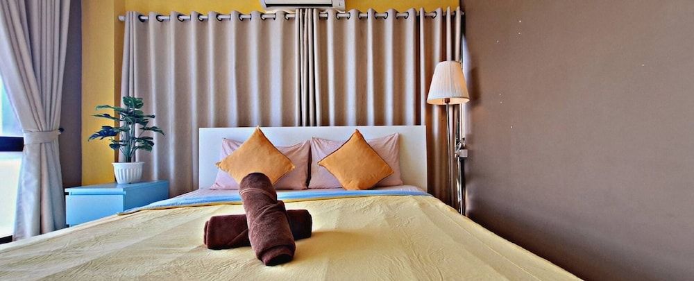 Deluxe Double Room, City View