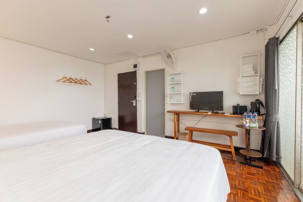 Superior Triple Room, Balcony