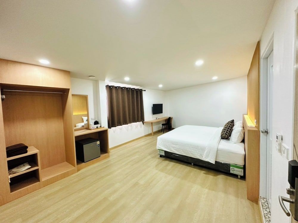 The Cozy 77