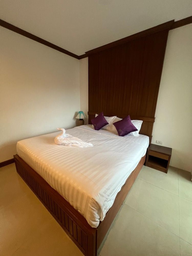 Deluxe Double Room, Balcony, City View