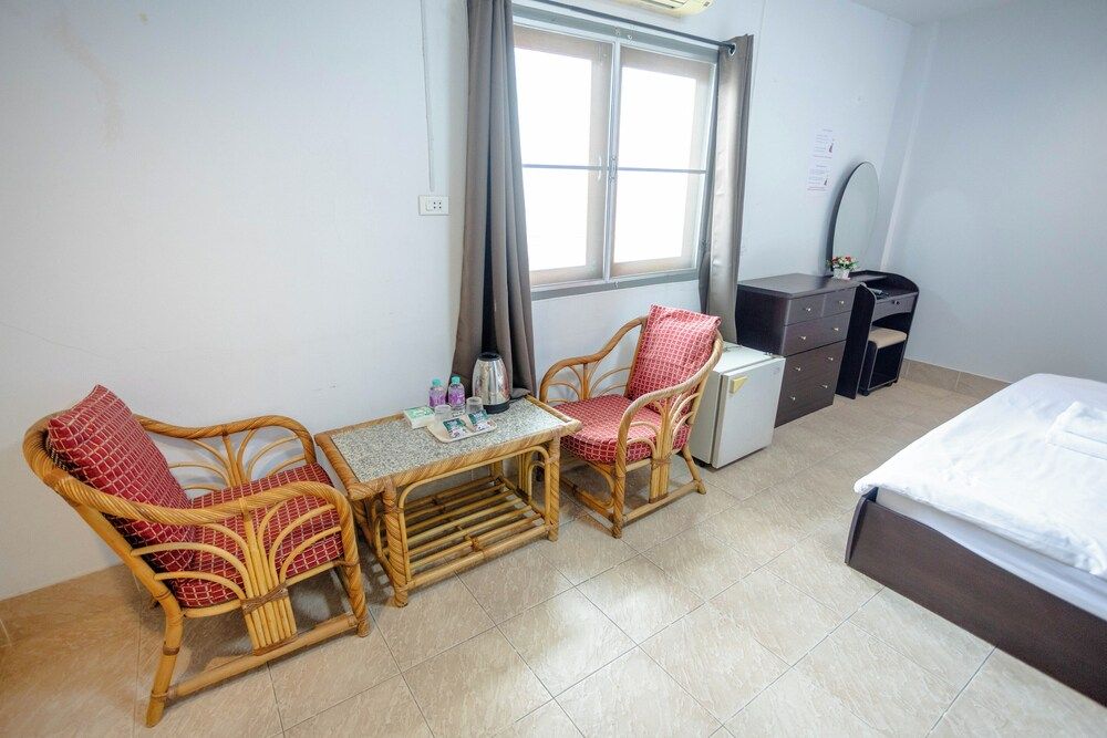 Mitr Inn Hua Hin Beach Studio 11