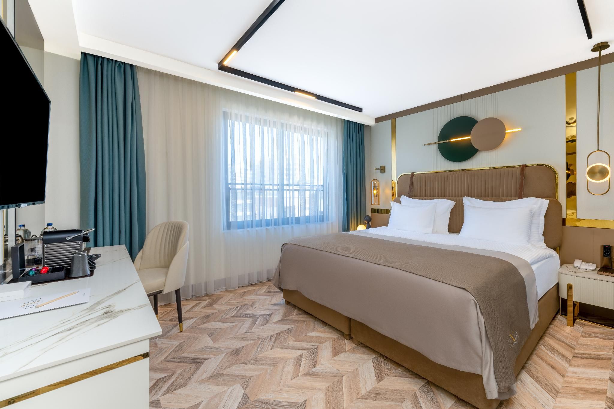 Suite Room