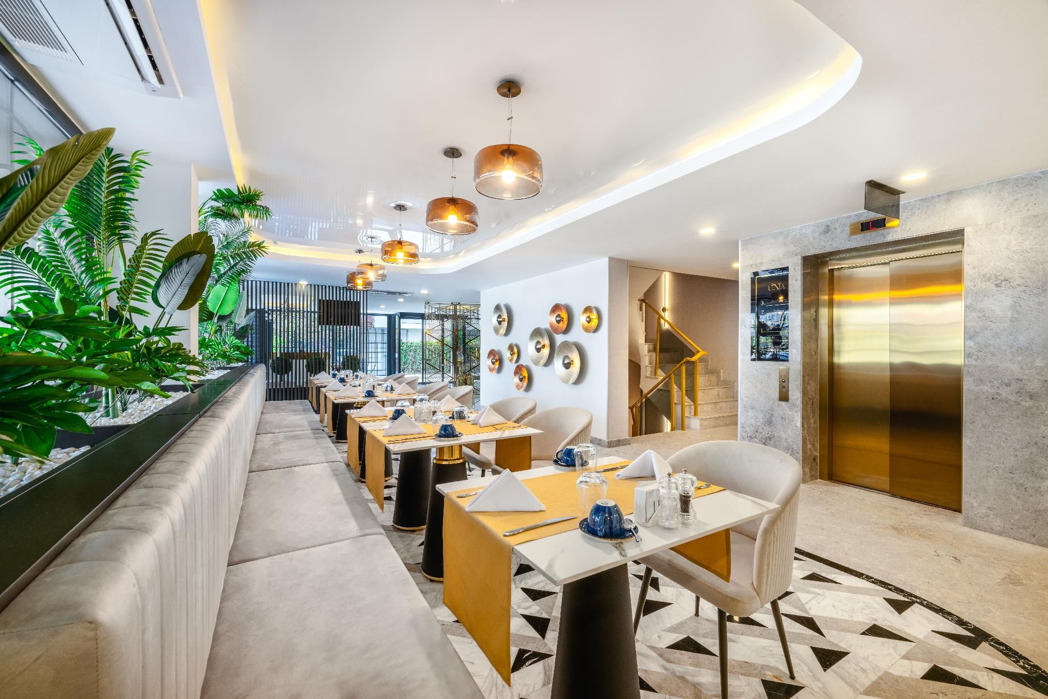 Lexia Hotels Adult Only 