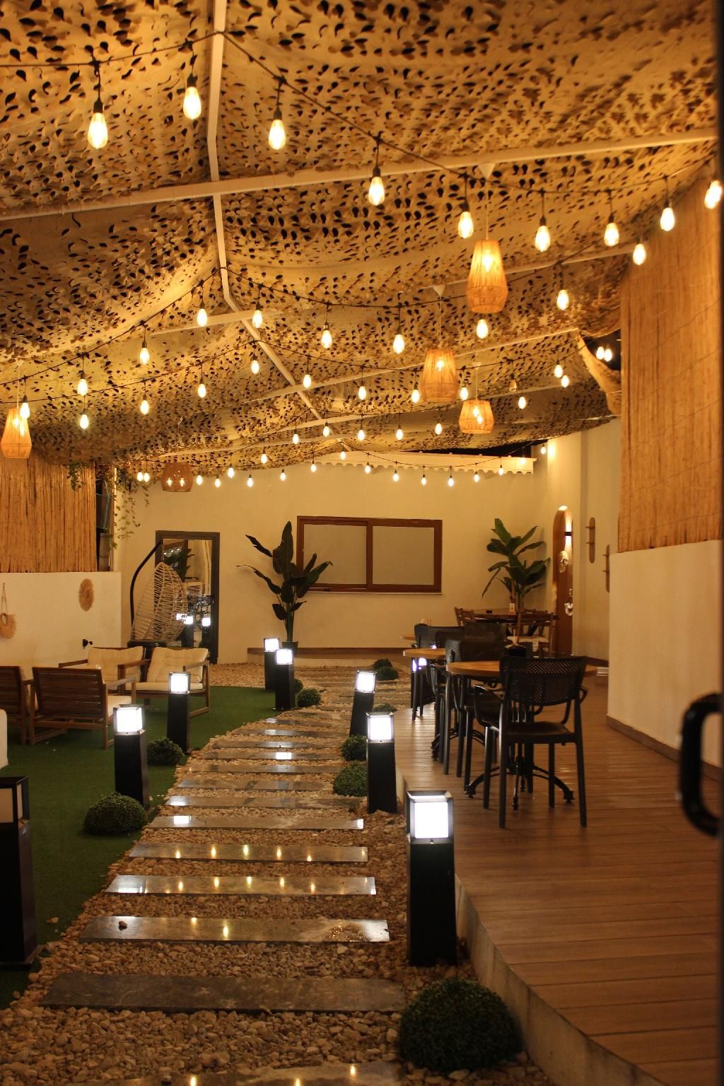 d85dec4f52578413b5603da040d13103