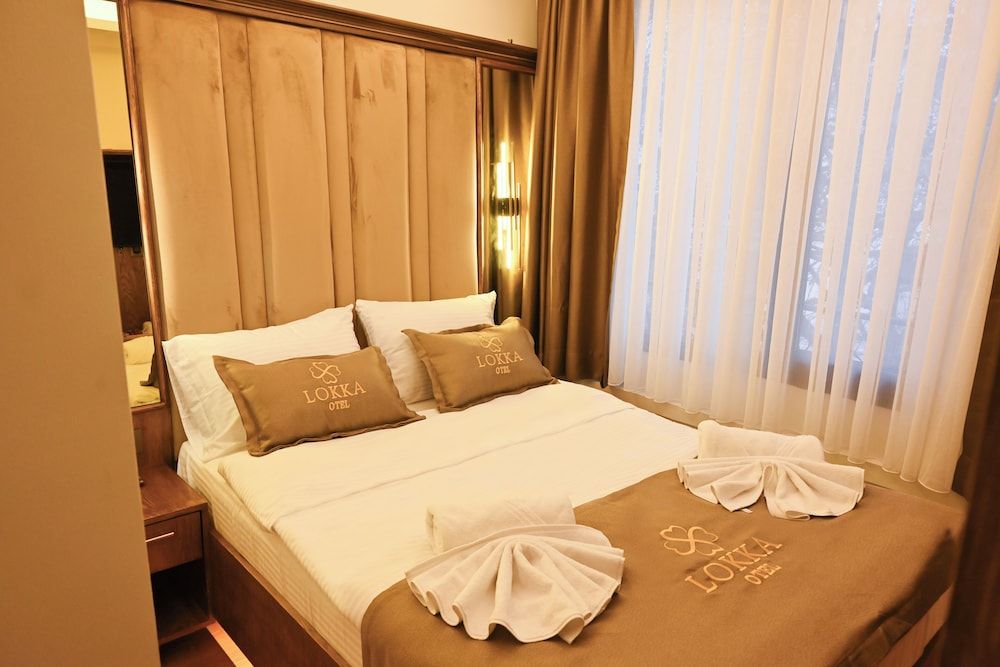 Standard Room, Partial Sea View