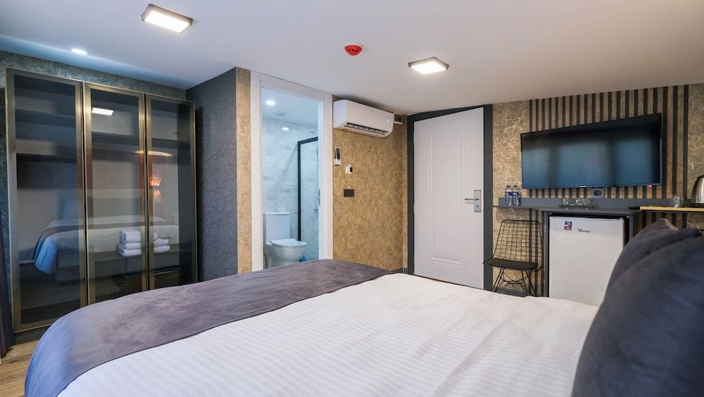 Basic Room