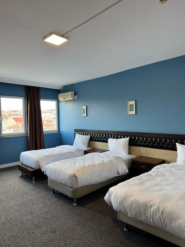 Classic Triple Room