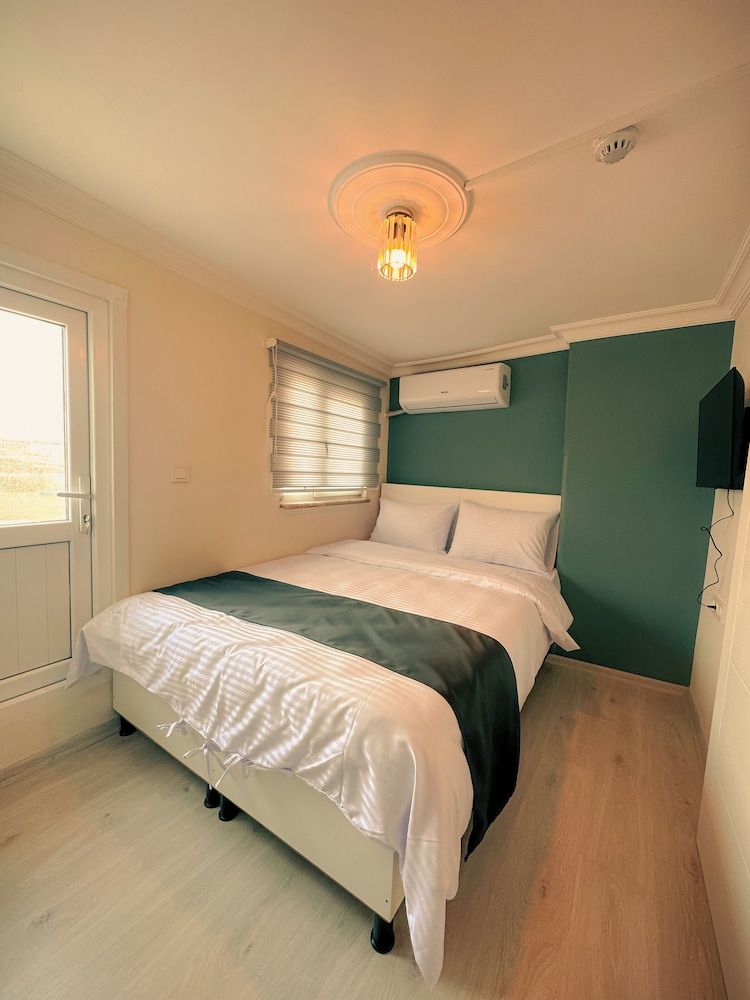 Standard Double Room, Balcony, Sea View