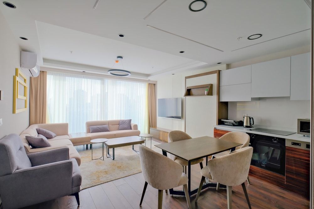 Royal Apartment