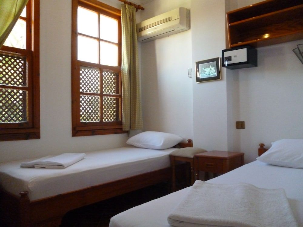 Economy Double or Twin Room