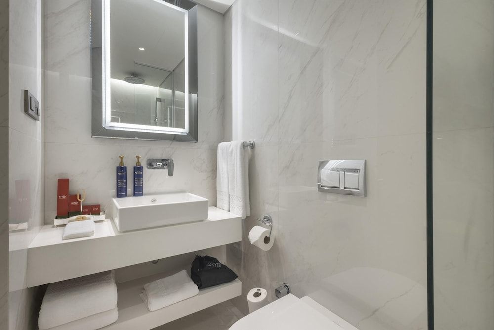 The Ritus Hotel Istanbul Sultanahmet, Tapestry Collection by Hilton Room, 2 Twin Beds 5