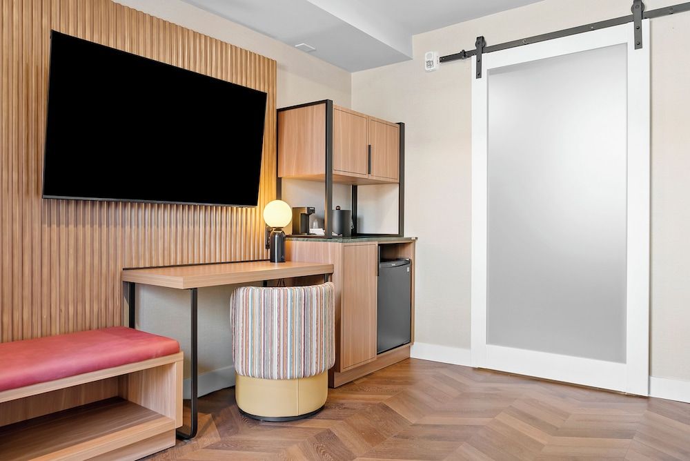 Star Motel Deluxe Room 55