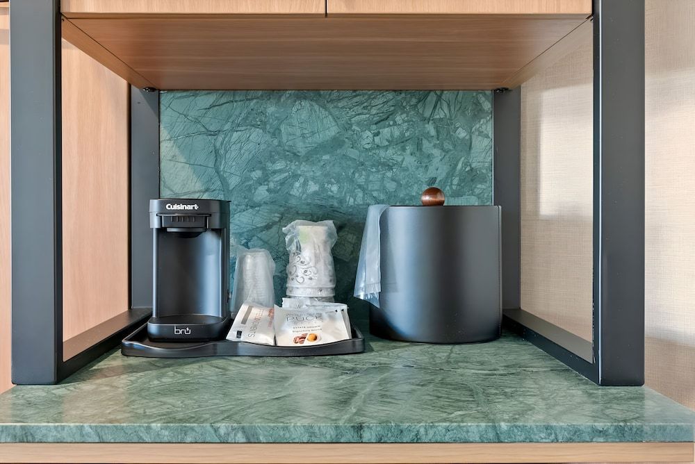 Star Motel Deluxe Room 16