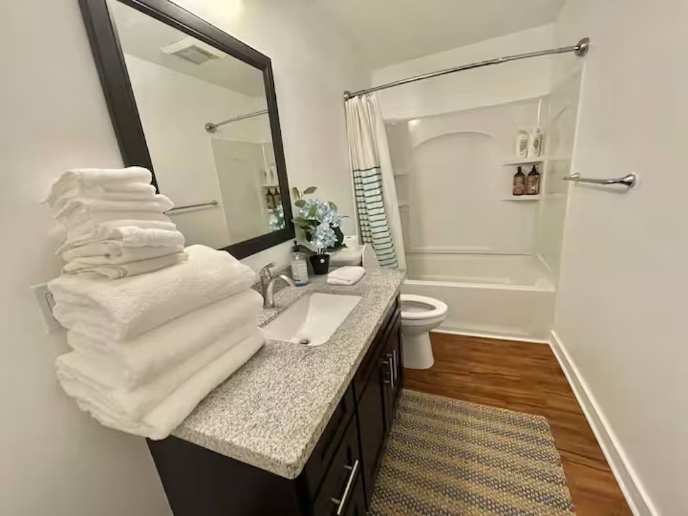 The Seattle Haven - Modern Suites Luxury Suite 8