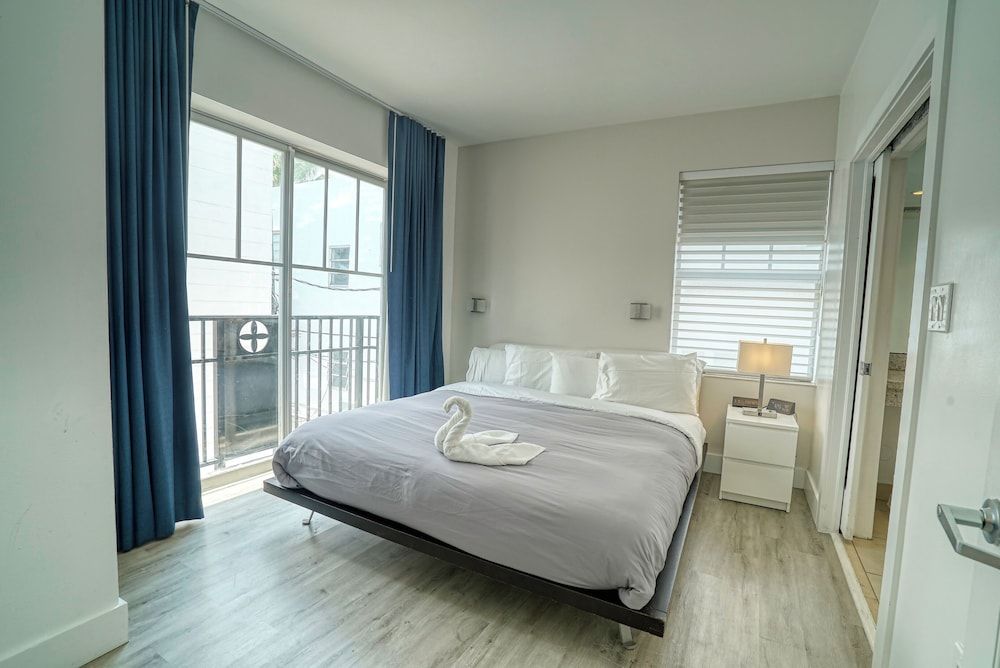 Superior Studio Suite, Partial Ocean View