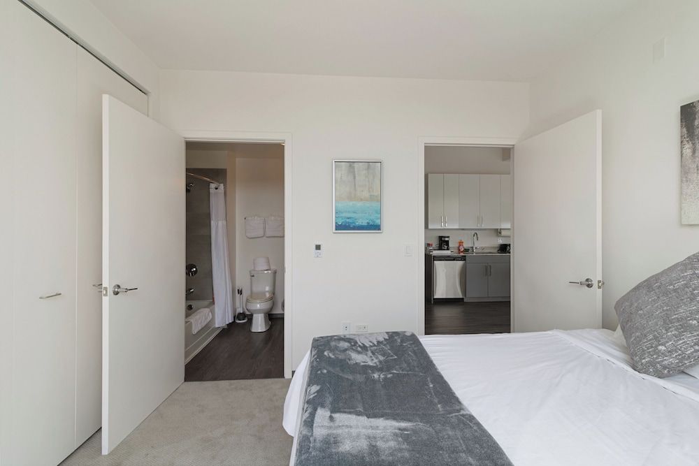 Comfort Apartment, City View