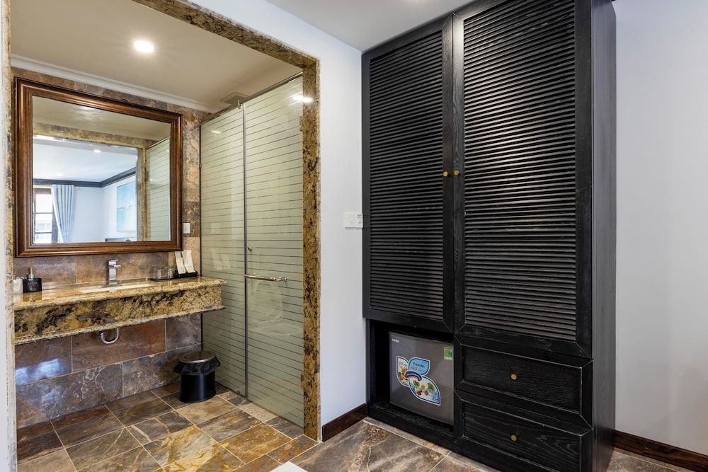 The Room Hotel Sunset Town Superior Double or Twin Room, City View 5