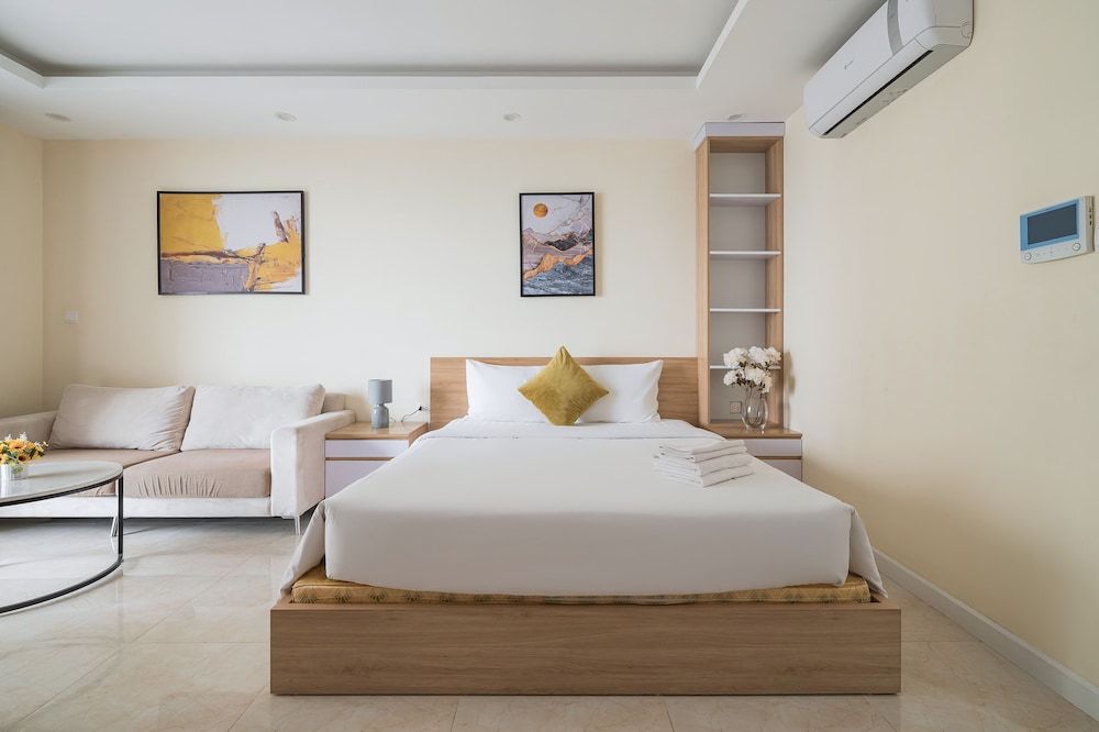 HKG-Vinhomes D'Capitale Relaxation Place Studio, 1 Double Bed, Balcony, City View 5