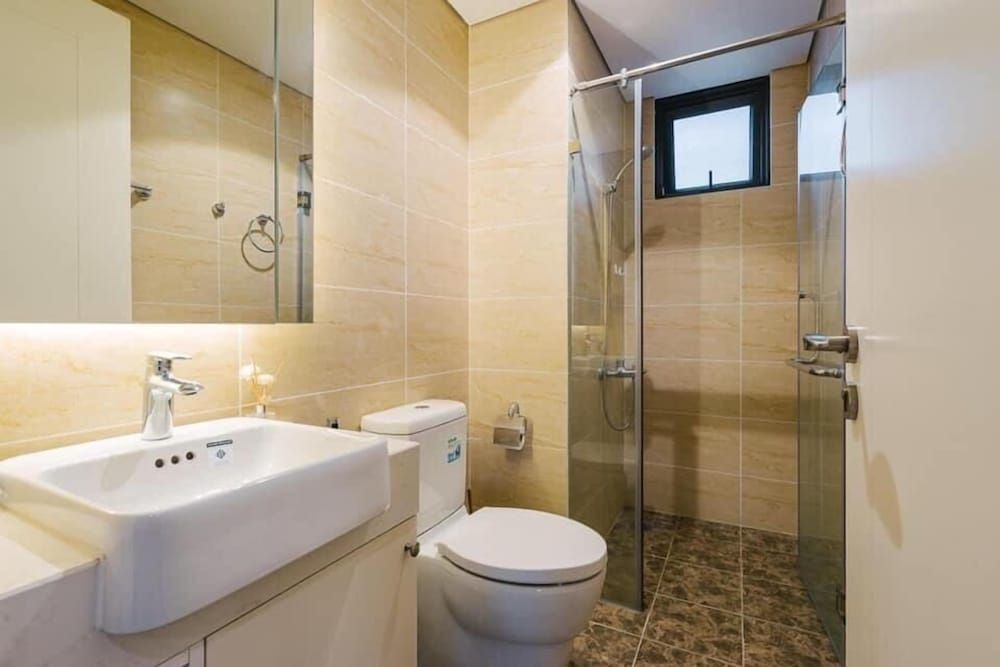 HKG-Vinhomes D'Capitale Relaxation Place Studio, 1 Double Bed, Balcony, City View 17