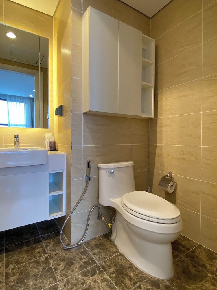 HKG-Vinhomes D'Capitale Relaxation Place Apartment, 2 Bedrooms, Balcony, City View 14