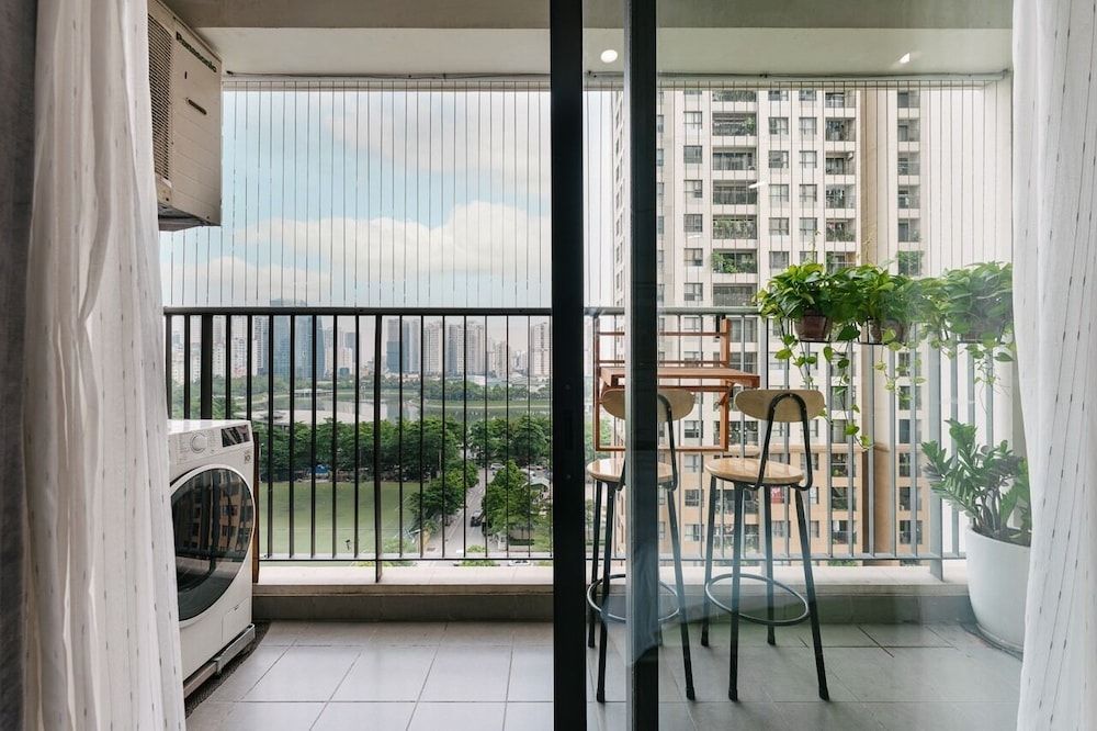 HKG-Vinhomes D'Capitale Relaxation Place Studio, 1 Double Bed, Balcony, City View 15