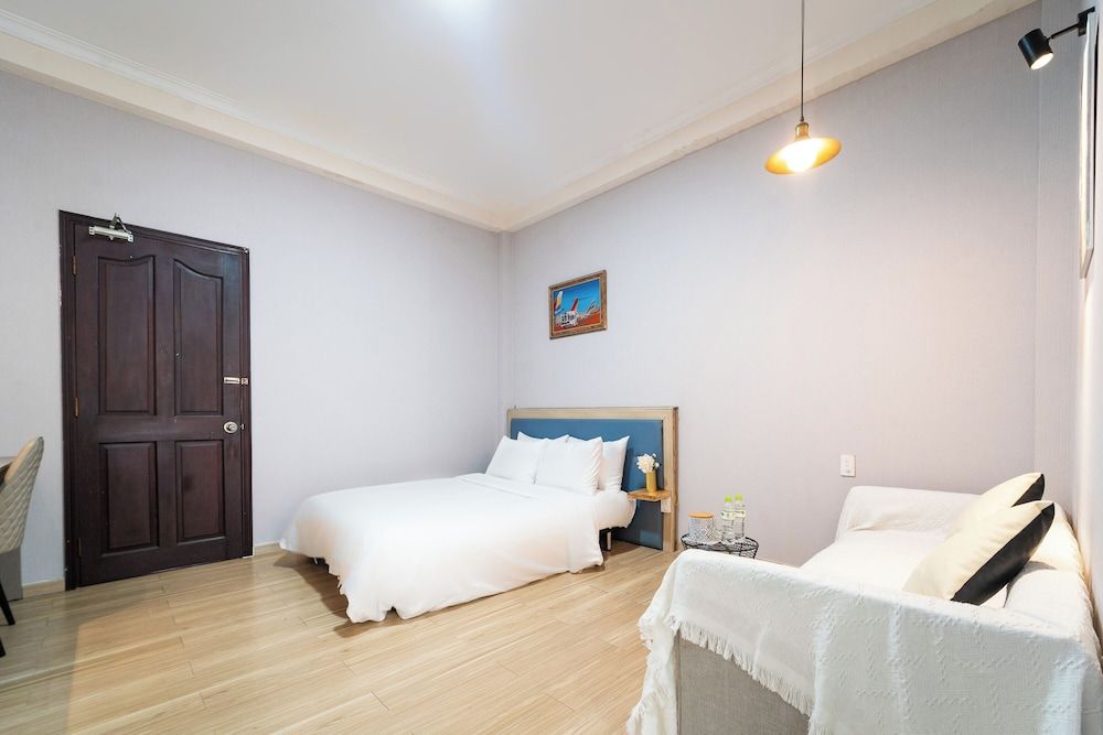 Superior Room, City View