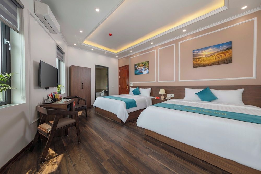 Deluxe Quadruple Room, City View