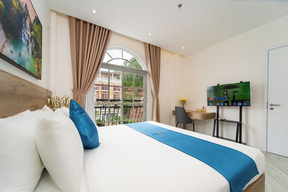 Novus Sol Hotel & Apartment Sunset Town Phu Quoc Deluxe Suite, Park View 2