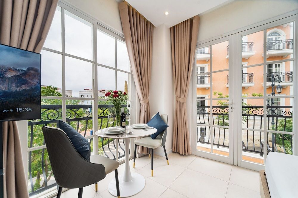 Novus Sol Hotel & Apartment Sunset Town Phu Quoc Standard Suite, Garden View 5