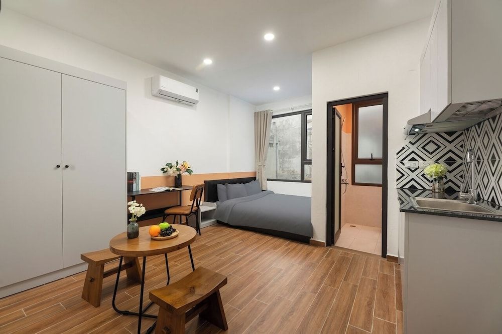 Executive Studio, City View