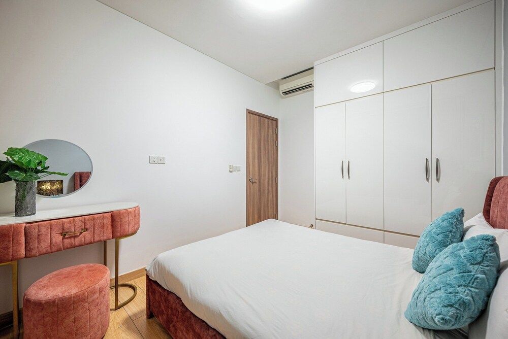 Deluxe Apartment, 2 Bedrooms, Balcony, City View