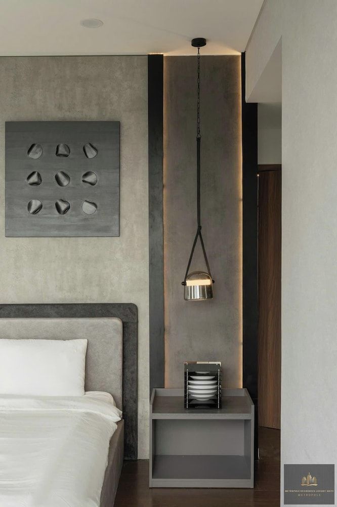 Metropole Residences Luxury Suite Luxury Apartment, 1 Bedroom, Balcony, City View 15