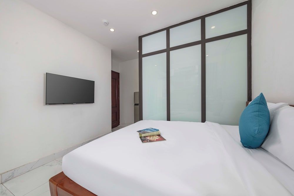 Infinity HaNoi Hotel & Travel Deluxe Double Room, City View 25
