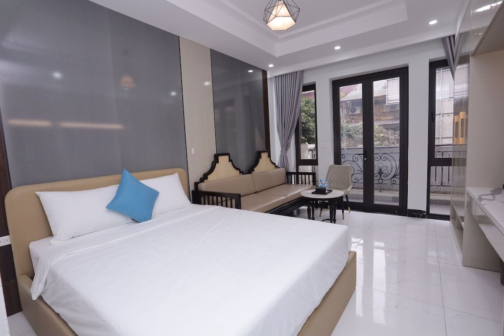 Infinity HaNoi Hotel & Travel Deluxe Double Room, City View 7