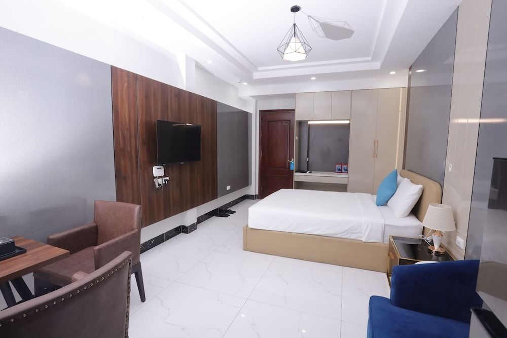 Infinity HaNoi Hotel & Travel Deluxe Double Room 2