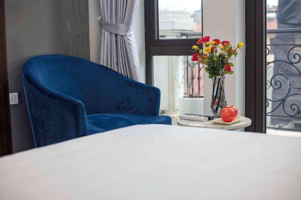 Infinity HaNoi Hotel & Travel Deluxe Double Room, City View 21