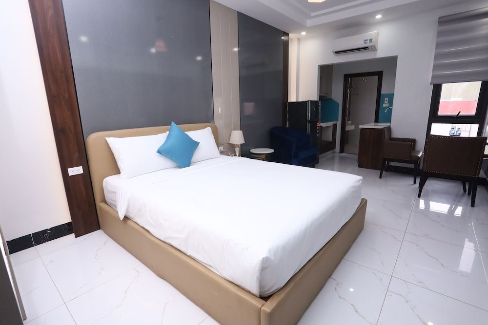 Infinity HaNoi Hotel & Travel Deluxe Double Room 5
