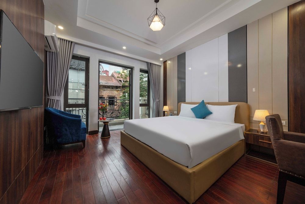 Infinity HaNoi Hotel & Travel Deluxe Double Room, City View 27