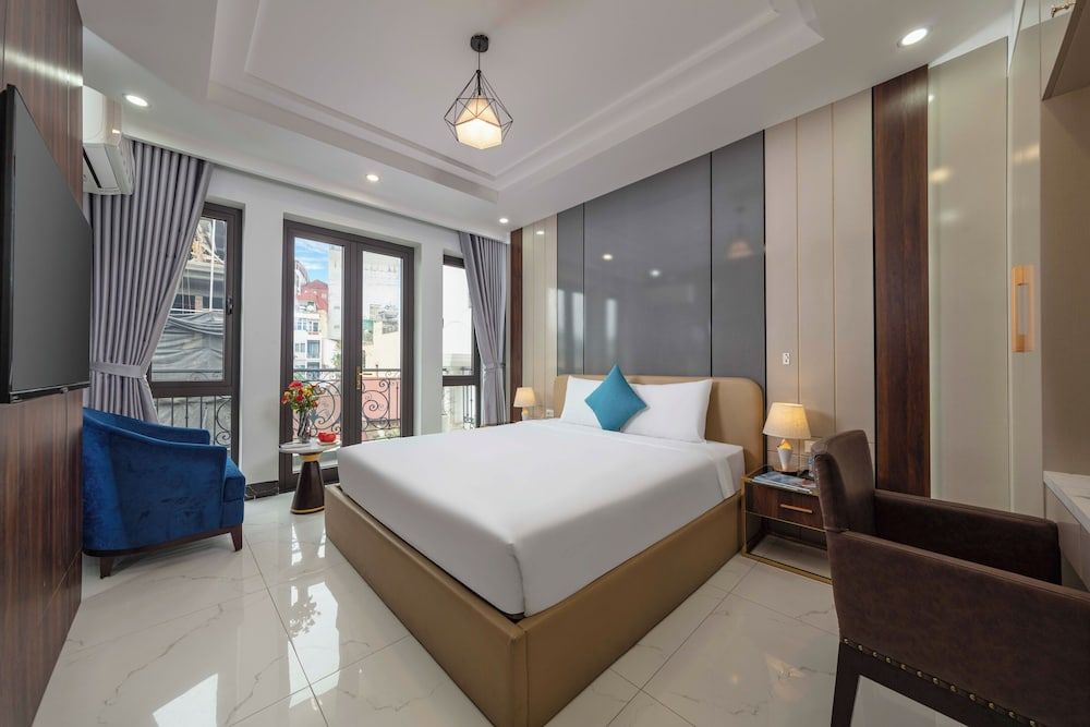 Infinity HaNoi Hotel & Travel Deluxe Double Room, City View 28