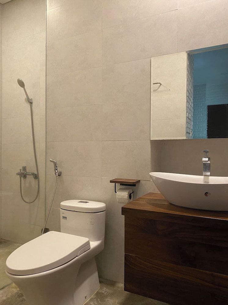 Thang House - Close To Nature Deluxe Room, Balcony, Garden View 3